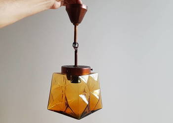 Stara lampa wisząca PZM, oświetlenie PRL