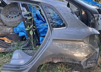 Citroen C4 II B7 Ćwiartka Lewy Tył
