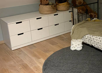Komoda Nordli 8 szuflad Ikea Biała