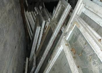 Okna drewniane bez framugi