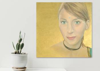 Obraz 70x70cm - obraz akrylowy, płótno - Portret kobiety na złotym tle