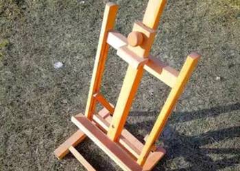 Sztaluga stojak ekspozycyjny drewniany 72cm - 92cm