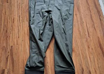 Nowe wodery, rozmiar buta 43