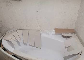 Sprzedam nową wannę 450zł