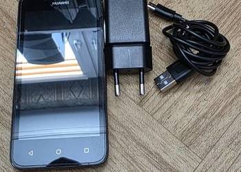 Sprzedam używany telefon Huawei Y5 2017 bardzo dobrze utrzymany 1GB/8GB