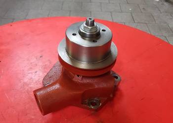 84017539 Pompa wody niska na 1 pasek URSUS C-385