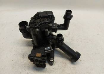 BMW G23 G22 M440i Cabrio Obudowa termostatu 8642559