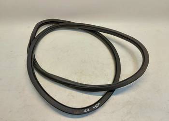 Mercedes W254 GLC 220d USZCZELKA PRAWA PRZÓD