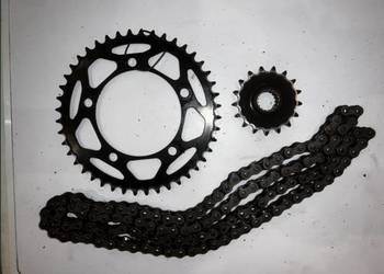 łańcuch zębatki komplet BMW F900R 2021r K83