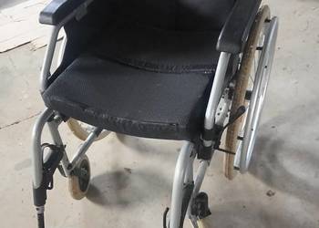 Sprzedam wózek inwalidzki