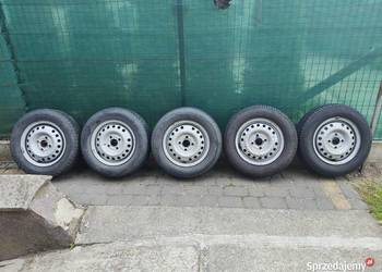5 Sztuk koła R13 kompletne w stanie dobrym letnie