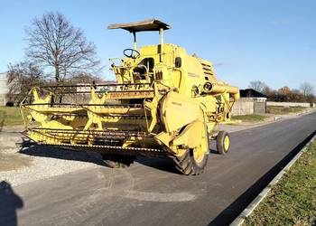 Sprzedam kombajn zbożowy new Holland 1530
