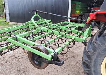 Agregat uprawowy przedsiewny Bomet 2.8