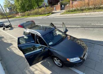 VOLVO V70 2013 D4 ZADBANE!