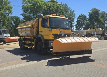 Marcedes Axor 4x4 Pługopiaskarka pług 2010 pojazd specjalny 70 tyś. km