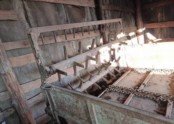 Rozrzutnik obornika taśmowy 2 osiowy