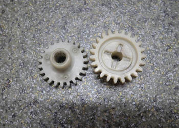 1 SZT. TRYB WAŁKA POMPY WODY 2VM YAMAHA YZ 250 88-93R 2T