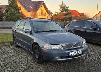 Sprzedam Volvo v40