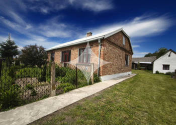 Na sprzedaż siedlisko z murowanym domem