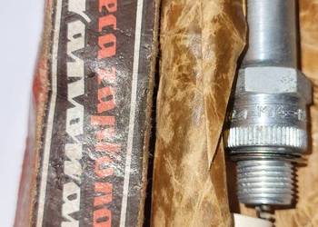 Świeca zapłonowa ekranowana