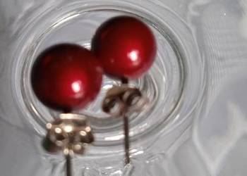 POSREBRZANE KOLCZYKI Z WIŚNIOWEJ PERŁY POSREBRZANE KOLCZYKI Z WIŚNIOWEJ PERŁY