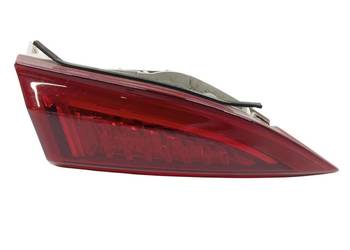 LAMPA TYŁ W KLAPĘ LEWA SEDAN  52195072 Fiat Tipo II (2016-  )