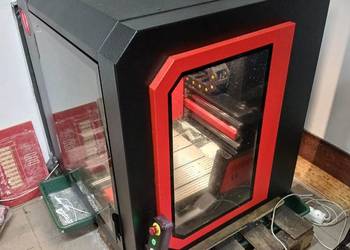 Frecarka CNC LF Advanced 2 z obudową