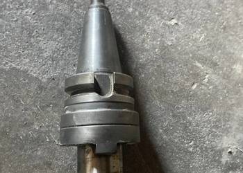 Trzpień frezarski uniwersalny BT40 40mm F/V