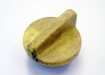 KOREK WLEWU OLEJU 1.6 16V MEGANE II SCENIC 2 LAGUNA 2 CLIO 2 KANGOO 110771