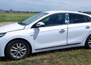 Hyundai Ioniq Hybrid z 2017 roku