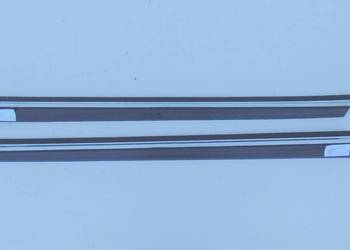 LISTWA DRZWI PRAWY PRZÓD INFINITI QX70 808701CA0A