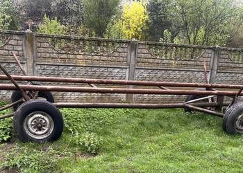 Wóz ciągnikowy dwuosiowy Wóz ciągnikowy dwuosiowy