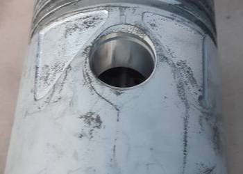 2 x TŁOK FSO Fiat 125p