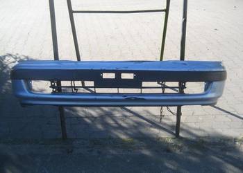 toyota carina e zderzak przedni na halogeny