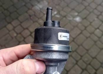 Pompa paliwa mechaniczna łada