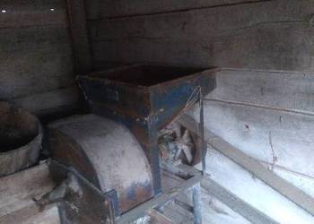 Śrutownik fabryczny do zboża + silnik 7,5kW
