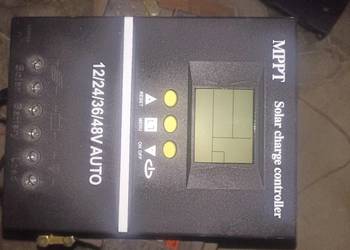 Regulator ładowania solarnego 100A