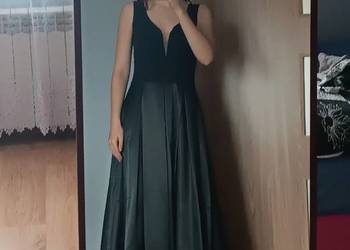 czarna suknia balowa z poszewką tiulową na studniówkę