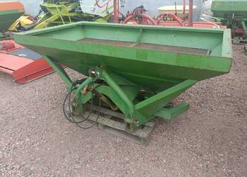1200l Rozsiewacz nawozu AMAZONE ZA-U 1001
