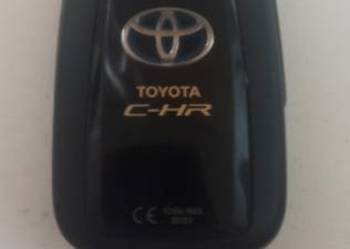 Kluczyk do TOYOTA C-HR