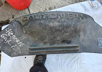 WENTYLATOR Z OBUDOWĄ/WSPORNIKIEM JEEP GRAND CHEROKEE 1999-2005 WENTYLATOR Z OBUDOWĄ/WSPORNIKIEM JEEP GRAND CHEROKEE 1999-2005