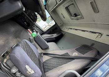 Samochód ciężarowy volvo fm9