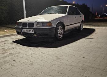BMW E36 1.6 Benzyna - 1993