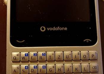 Telefon z klawiaturą sprawny Vodafone