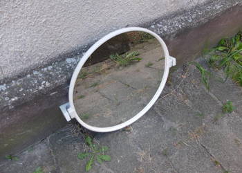 Lustro okrągłe z okresu PRL 814.