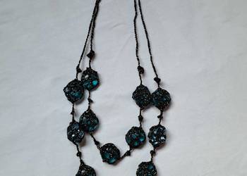 Naszyjnik handmade z kamieniami na podwójnym sznurku