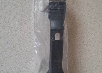 Narzędzie do fugowania i skrobania silikonu w łazienkach