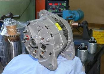 ALTERNATOR CUMMINS yanmar hanomag cat hatz bobcat