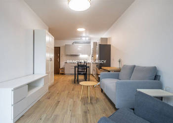 Oferta wynajmu mieszkania Kraków al. Kijowska 37.86 metrów 2 pokojowe