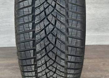 225/40r18 92V Goodyear Ultra Grip Performance+ 8,7mm, 22r.